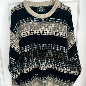 Men’s Vintage Jantzen Sweater. Size Large. Beige Black Gray Green